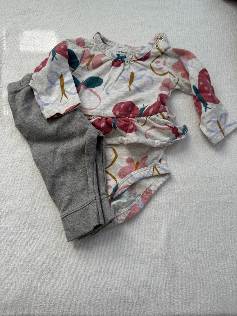 8 - Baby girl outfits- 3 months